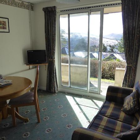 Plas Heulog Holiday Cottages Llanfairfechan Exteriör bild