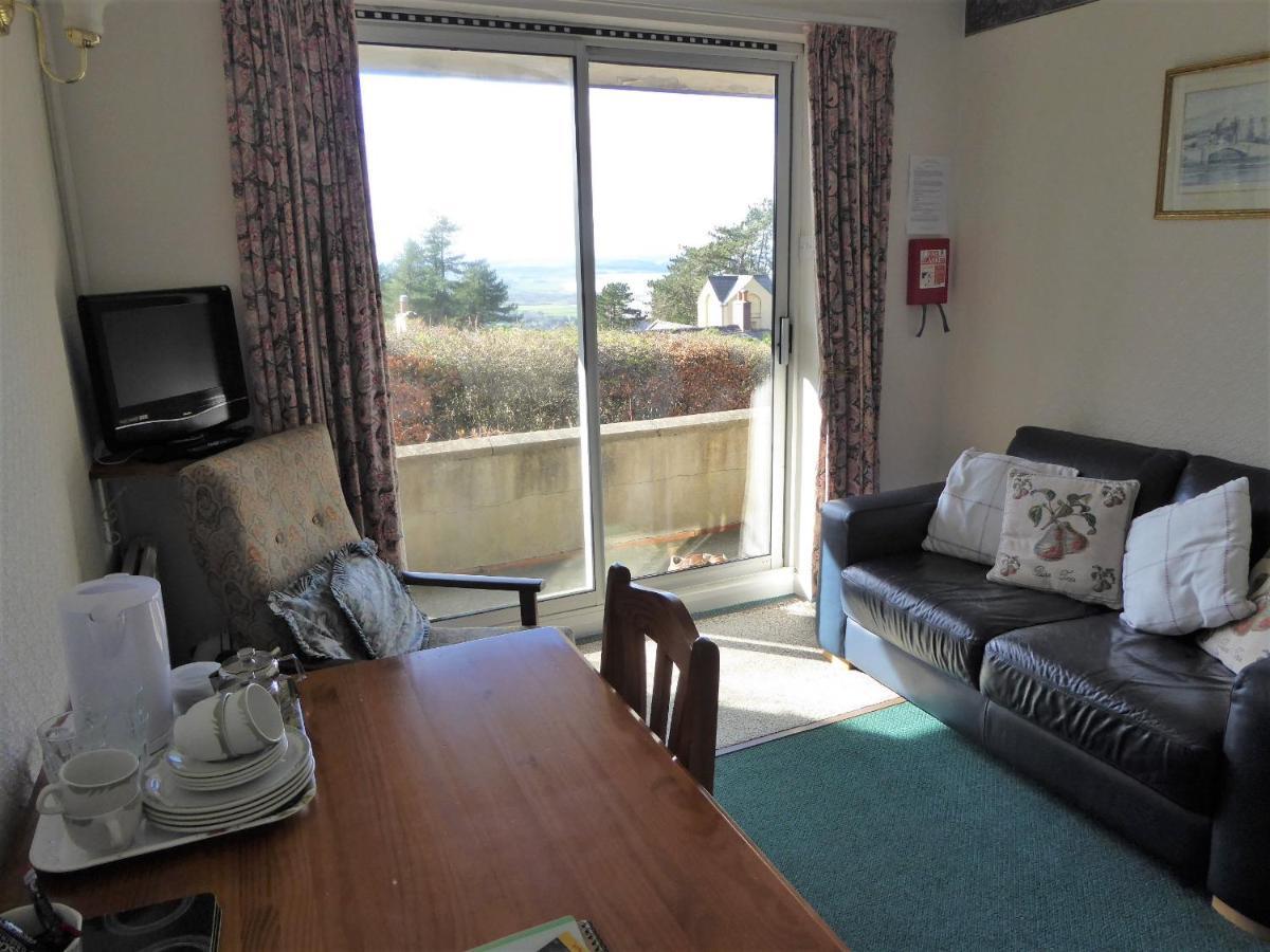 Plas Heulog Holiday Cottages Llanfairfechan Exteriör bild
