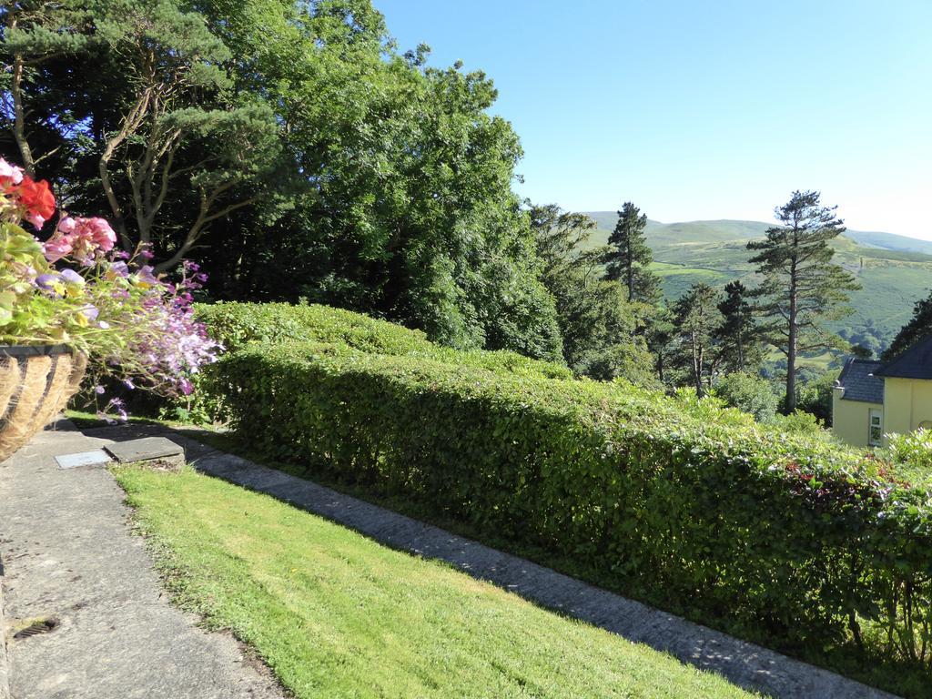 Plas Heulog Holiday Cottages Llanfairfechan Exteriör bild